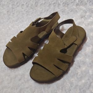 Women's Aerosoles leather sandals Size 11 New